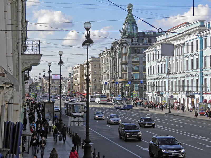 Стрит-ретейл Невского проспекта: закрытий больше, чем открытий   