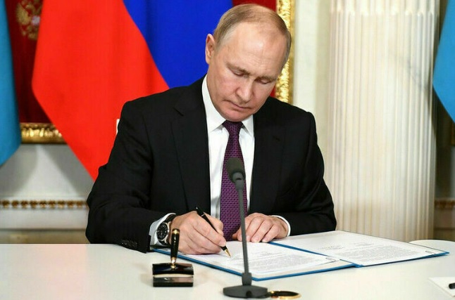 Путин подписал закон против «наливаек» в жилых домах 